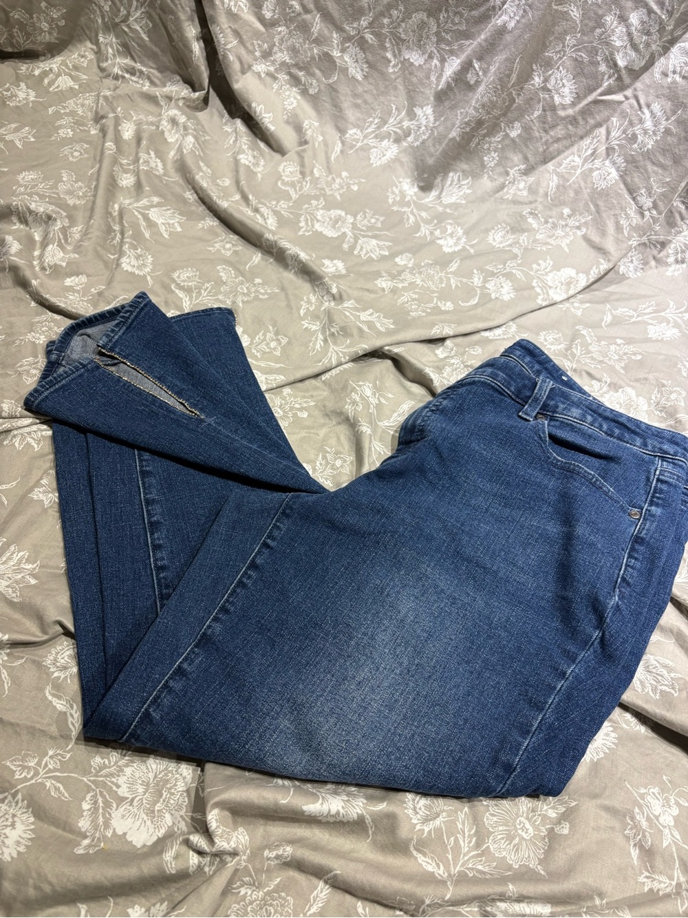 Talbots slim ankle jeans with rhinestone ankle detail 16W